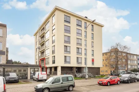 Rez-de-chaussée À Vendre 2100 Deurne BE